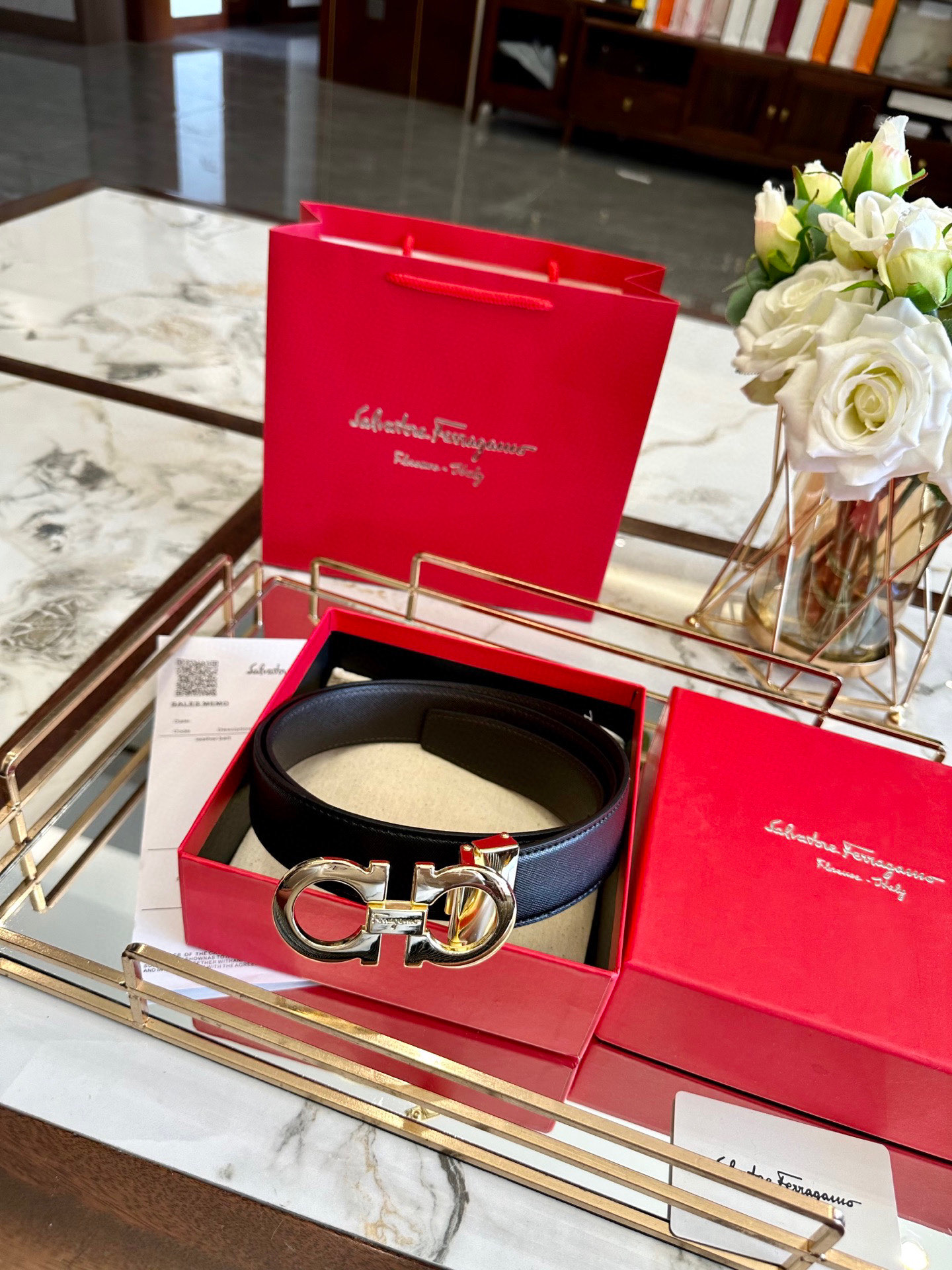 Ferragamo belt model 10